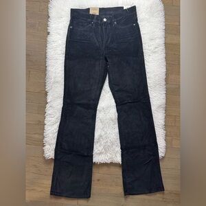 New Women’s Levi’s 315 Shaping Bootcut Black Corduroy Jeans Size 28 x 30